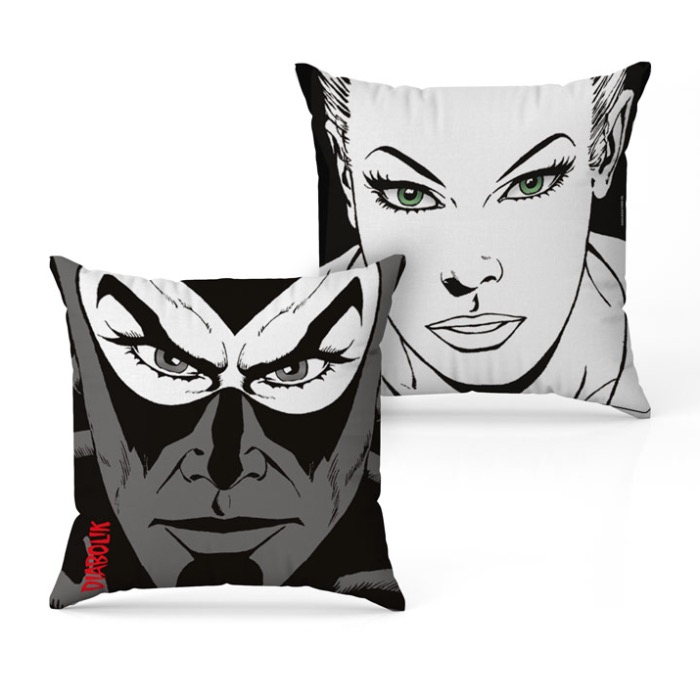 1 - Cuscino double face Diabolik ed Eva